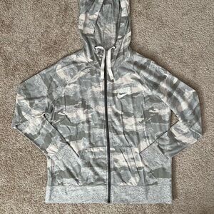 Vintage Nike Gray and White Zip-Up Jacket